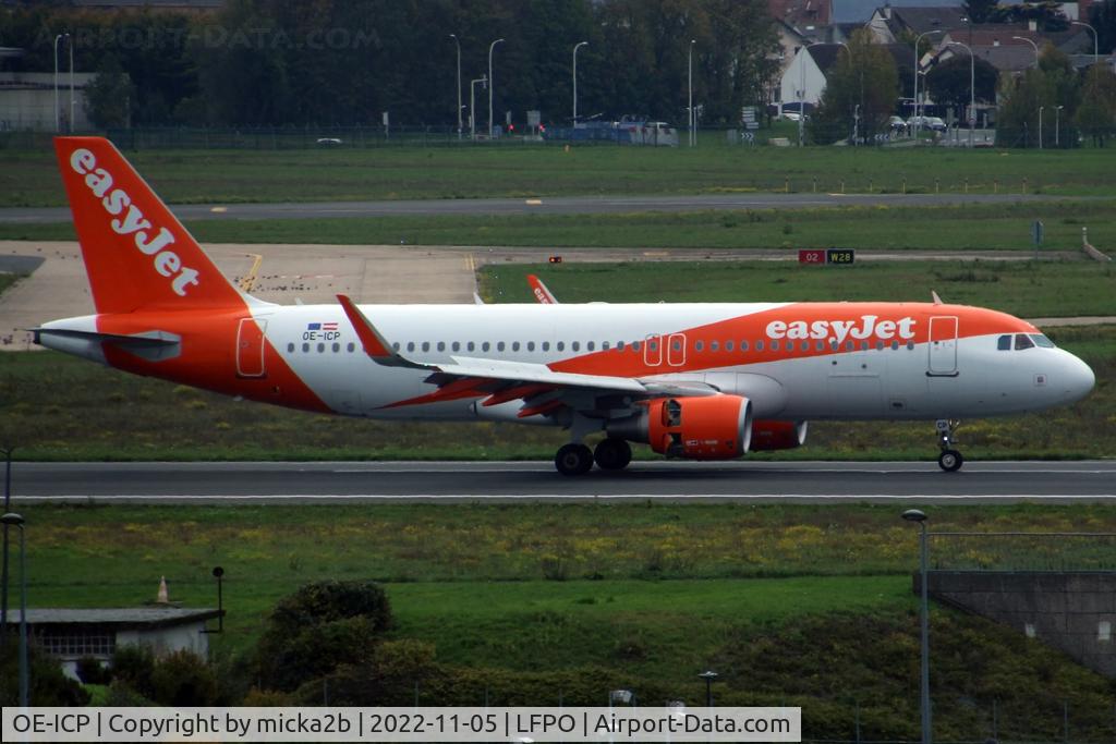 OE-ICP, 2015 Airbus A320-214 C/N 6605, Taxiing