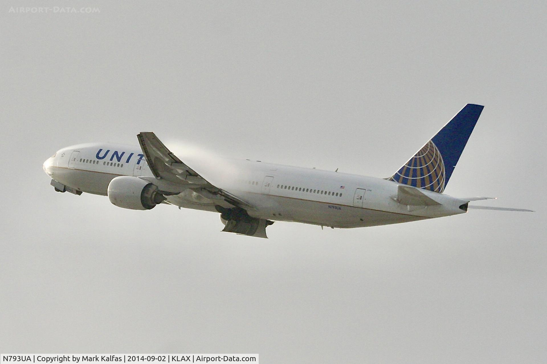 N793UA, 1997 Boeing 777-222 C/N 26946, United Boeing 777-222, N793UA departing 25R LAX