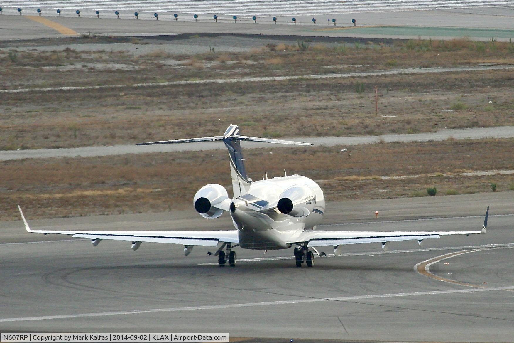 N607RP, 1995 Canadair Challenger 601-3R (CL-600-2B16) C/N 5184, NESTLE PURINA PETCARE CO, Canadair Challenger 601-3R, N607RP lining up on 25R LAX