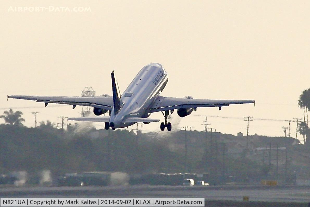 N821UA, 1998 Airbus A319-131 C/N 944, UnitedAirbus A319-131, N821UA departing 25R LAX