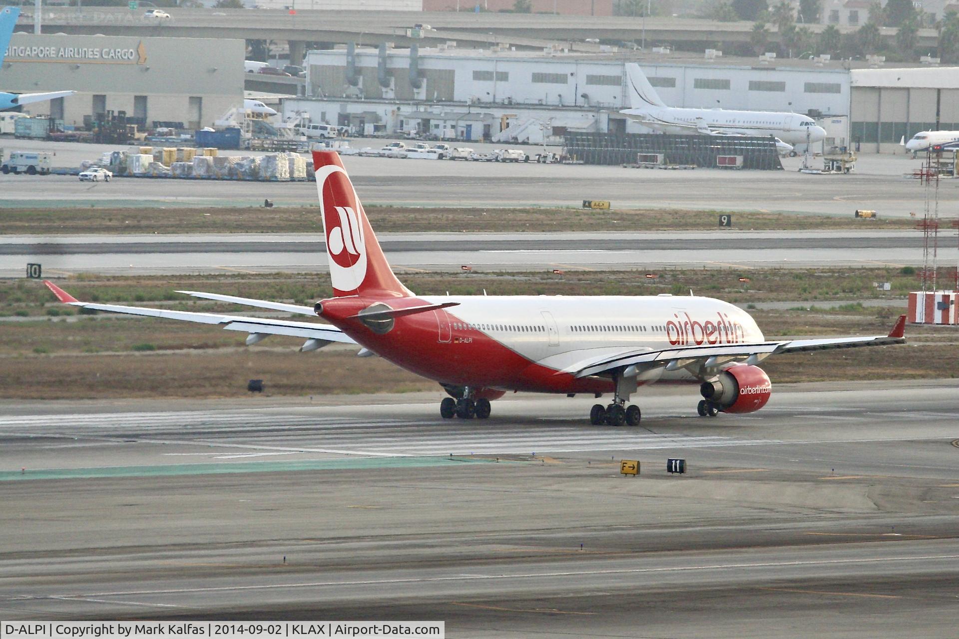 D-ALPI, 2007 Airbus A330-223 C/N 828, AIR BERLIN Airbus A330-223, D-ALPI departing 25R LAX
