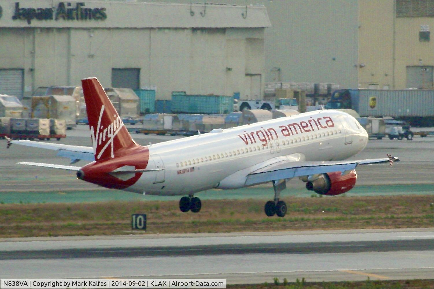 N838VA, 2010 Airbus A320-214 C/N 4559, Virgin America Airbus A320-214, N838VA on short final 25L LAX