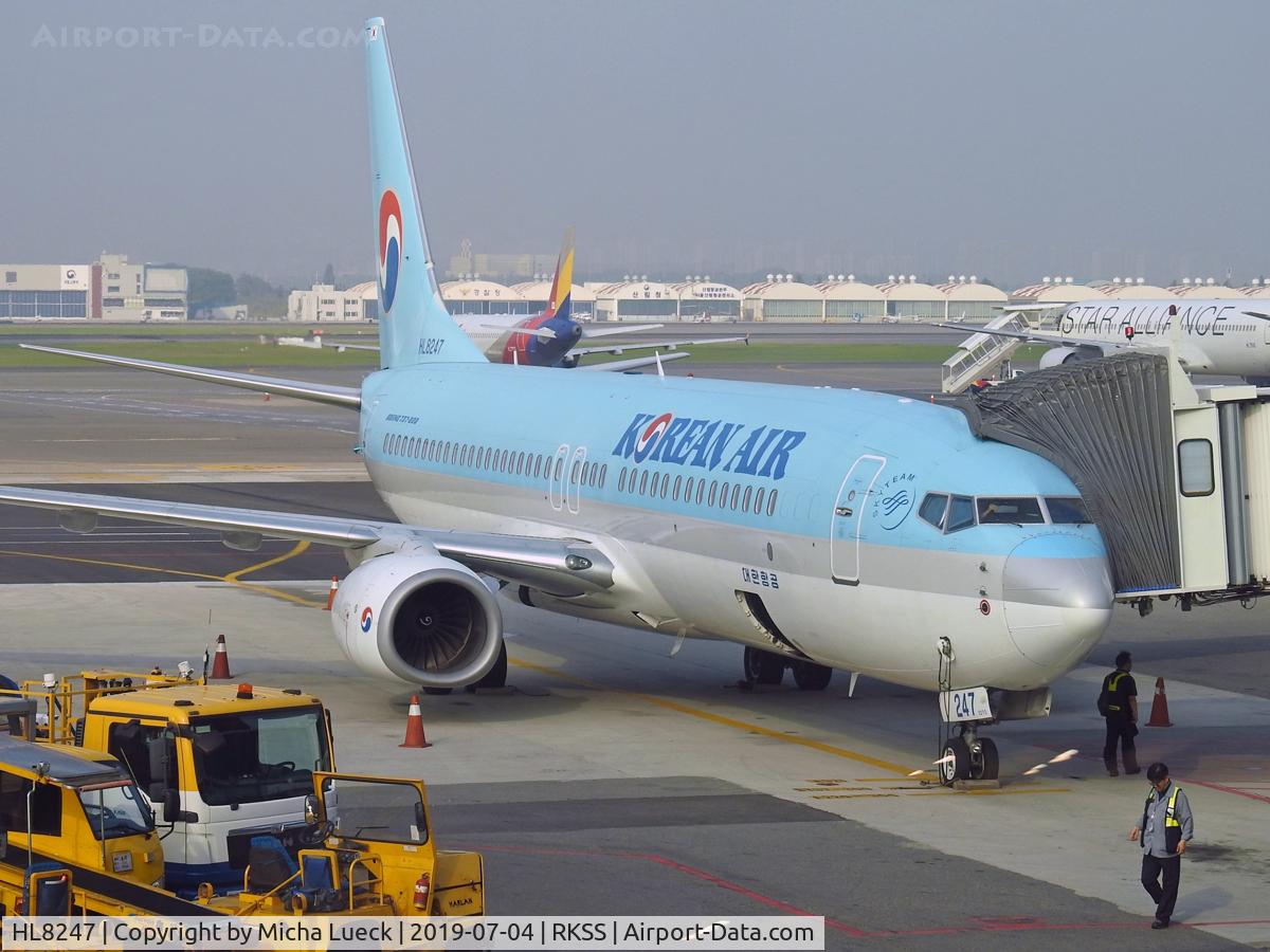 HL8247, 2012 Boeing 737-8SH C/N 41300, At Gimpo