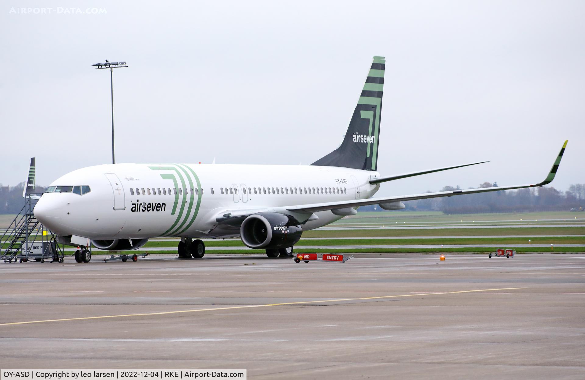 OY-ASD, 2009 Boeing 737-8FZ C/N 29674, Roskilde 4.12.2022
