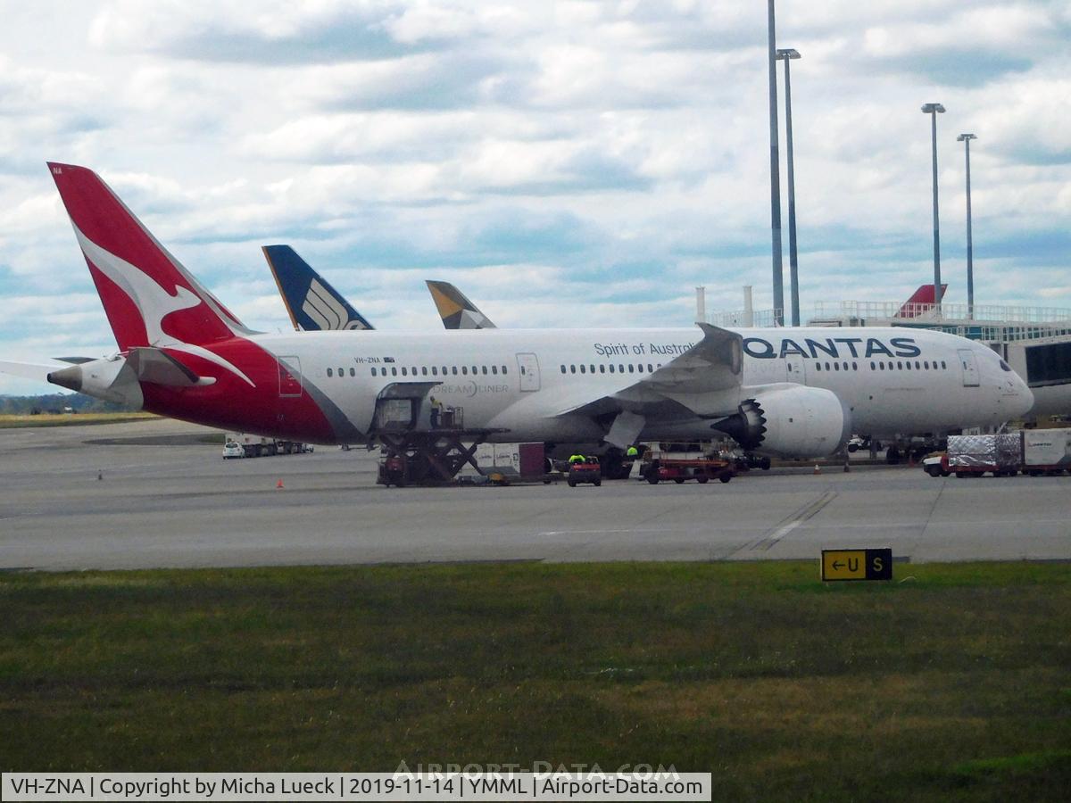 VH-ZNA, 2017 Boeing 787-9 Dreamliner C/N 39038, At Tullamarine