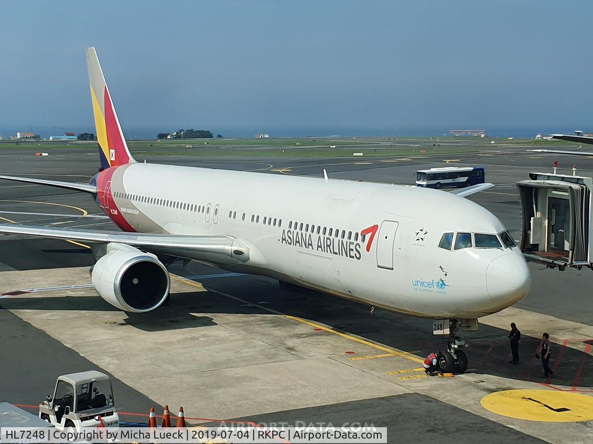 HL7248, 1995 Boeing 767-38E C/N 25758, At Jeju Island