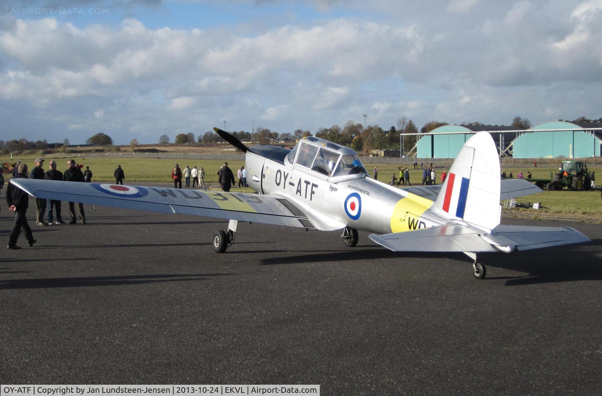 OY-ATF, 1950 De Havilland DHC-1 Chipmunk 22 C/N C1/0256, Chipmunk OY-ATF seen at a small airshow at Vaerloese, Denmark. Ex RAF WD319.