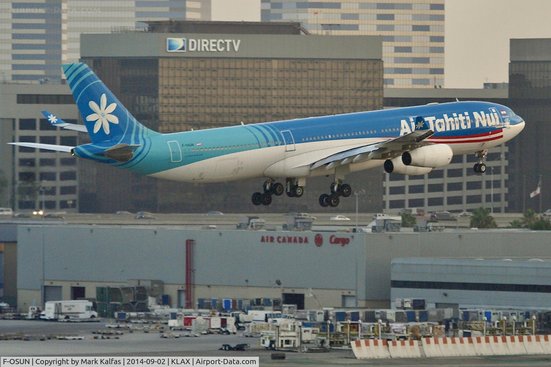 F-OSUN, 2001 Airbus A340-313 C/N 446, Air Tahiti Nui Airbus A340-313, F-OSUN (Moorea), on approche 25L LAX