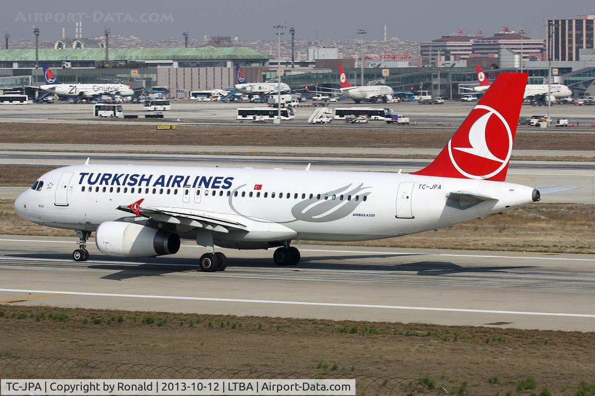 TC-JPA, 2005 Airbus A320-232 C/N 2609, at ist