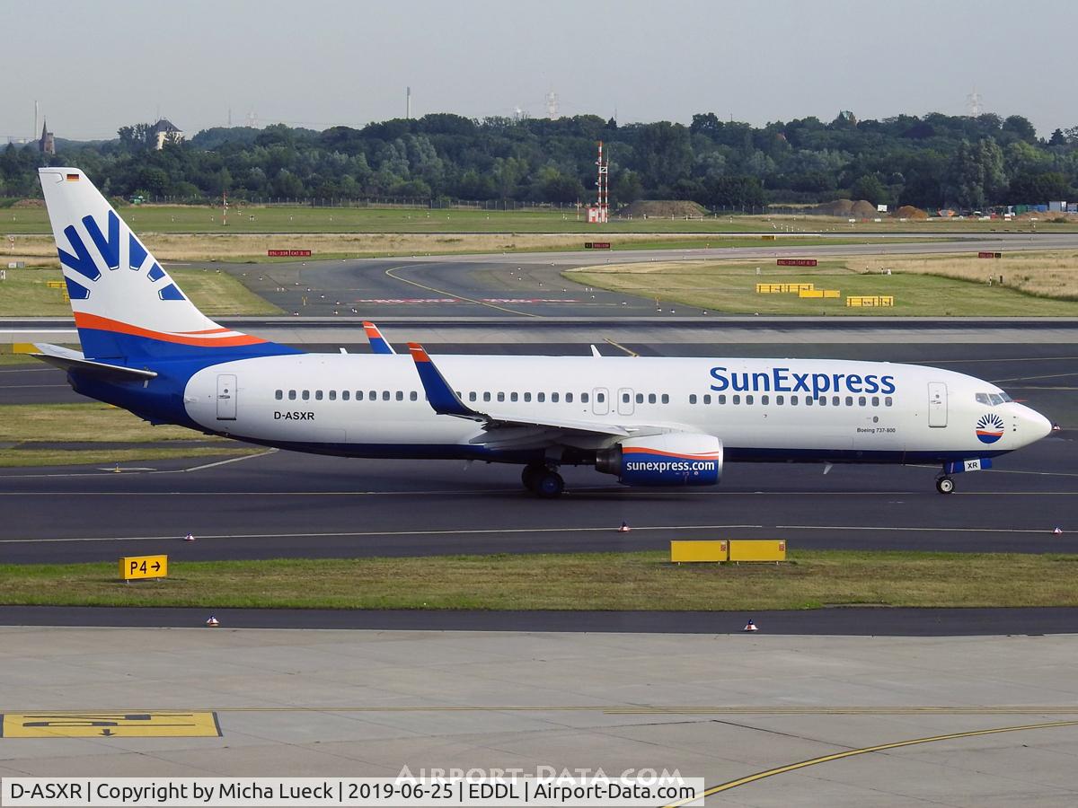 D-ASXR, 2005 Boeing 737-86J C/N 30827, At Düsseldorf