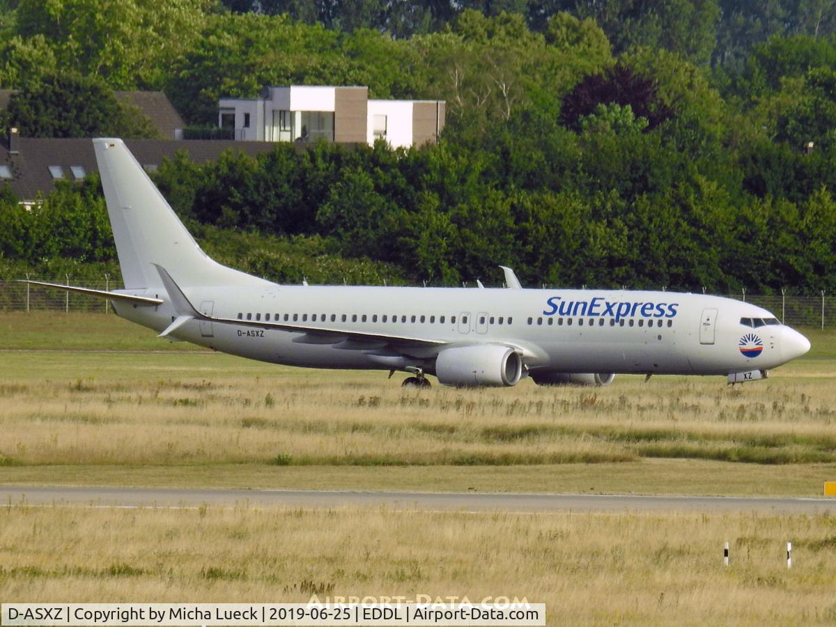 D-ASXZ, 2011 Boeing 737-8K5 C/N 39093, At Düsseldorf