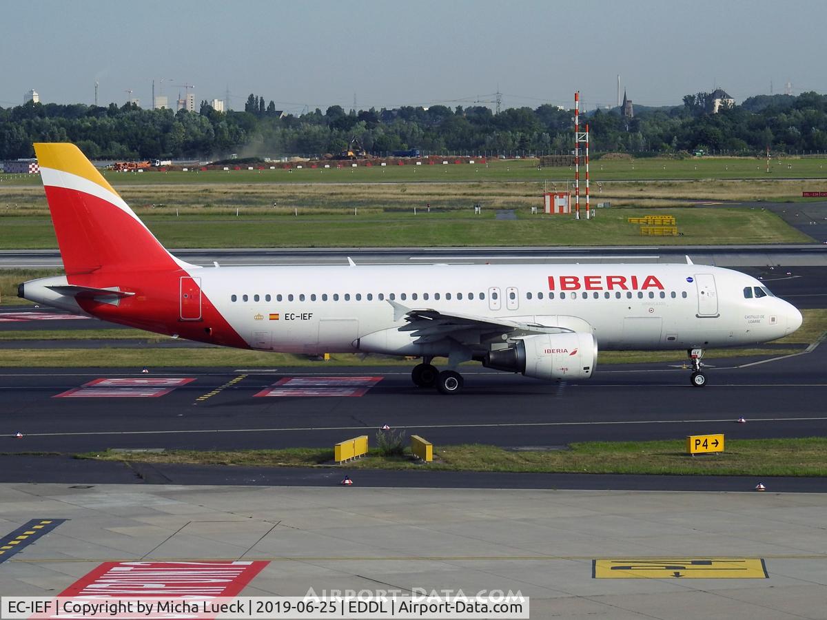EC-IEF, 2001 Airbus A320-214 C/N 1655, At Düsseldorf