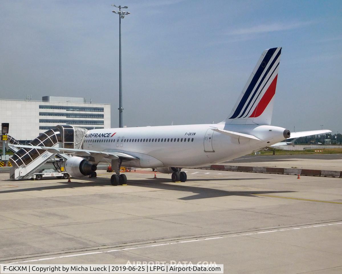 F-GKXM, 2006 Airbus A320-214 C/N 2721, At Charles de Gaulle