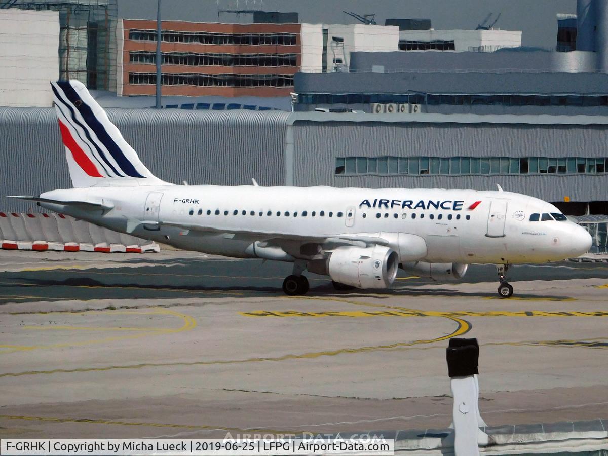 F-GRHK, 2000 Airbus A319-111 C/N 1190, At Charles de Gaulle