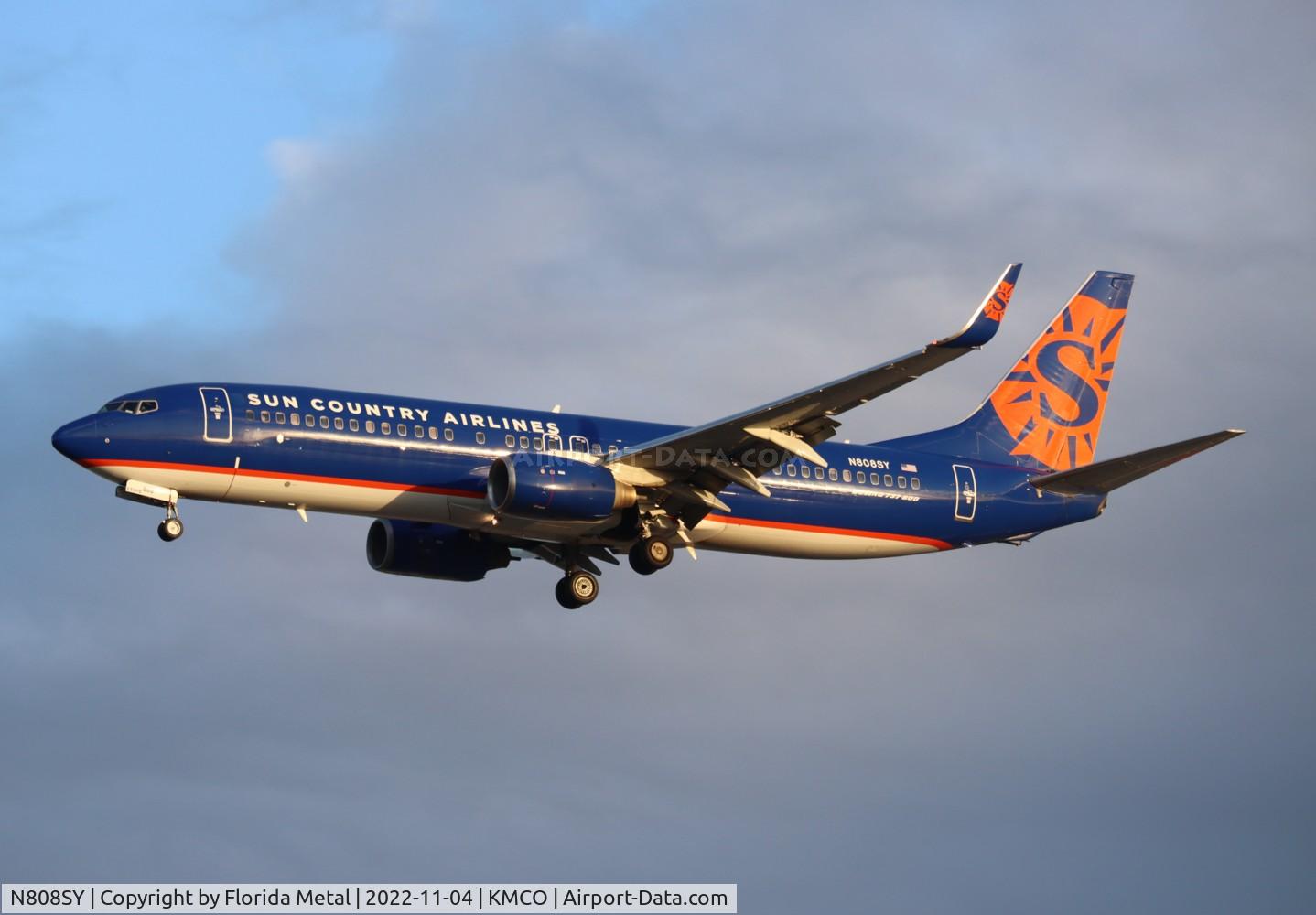 N808SY, 2005 Boeing 737-8BK C/N 33021, MCO 2022