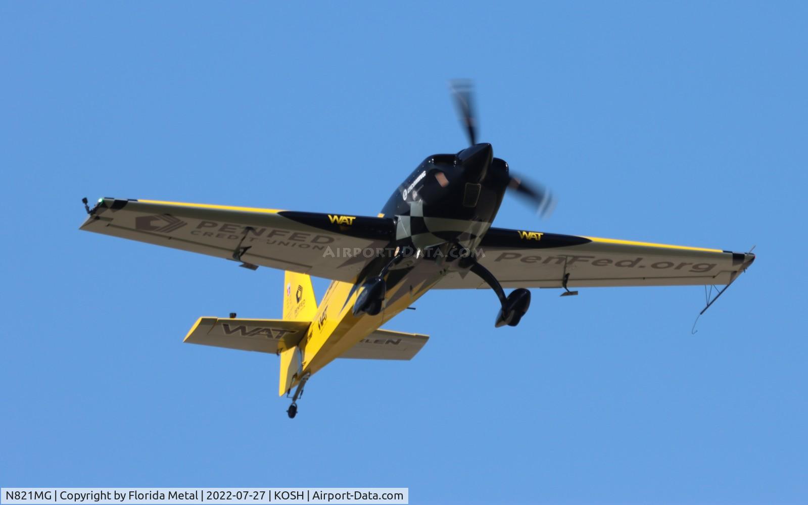 N821MG, 2009 Extra EA-300SC C/N SC010, OSH 2022