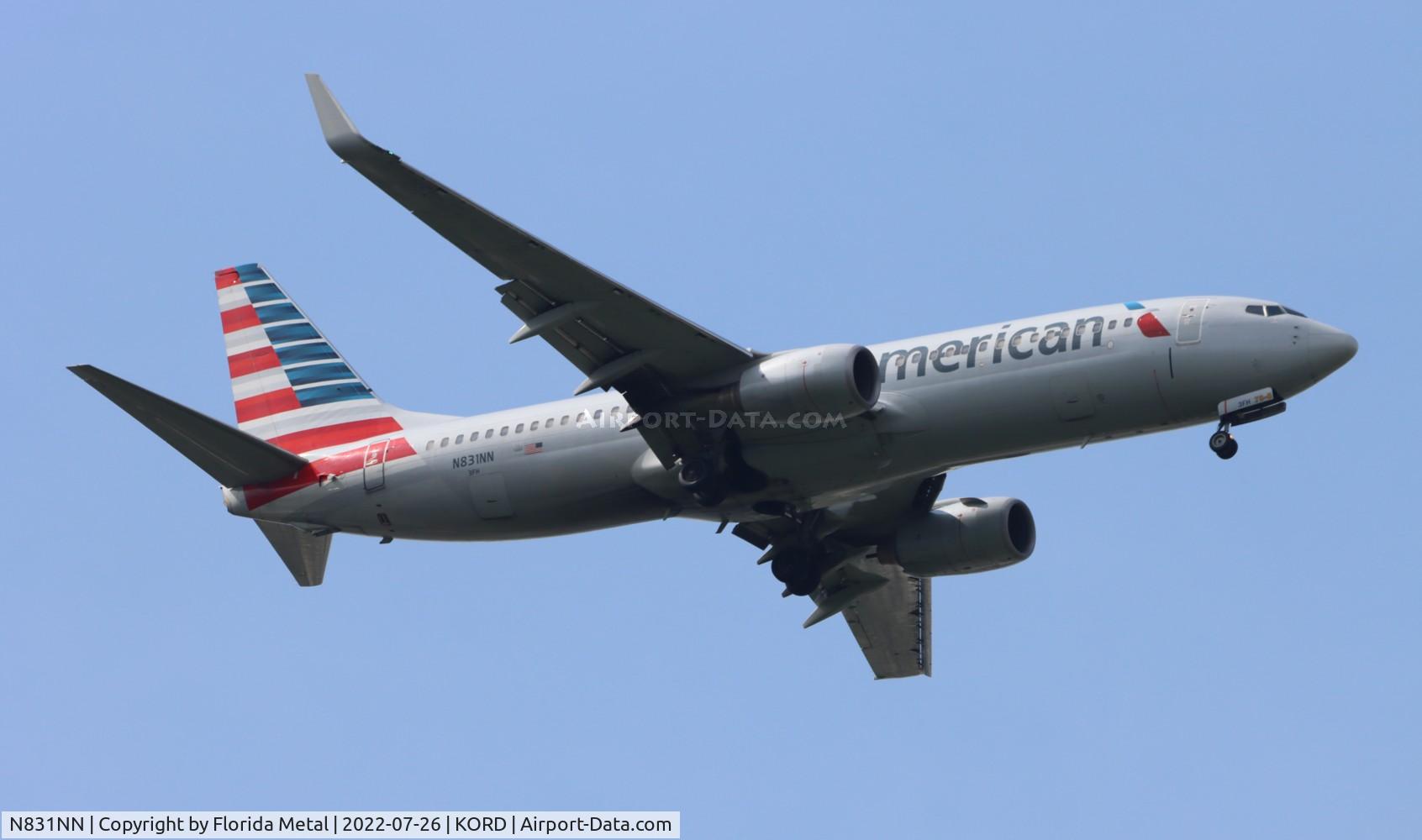 N831NN, 2010 Boeing 737-823 C/N 33211, ORD 2022