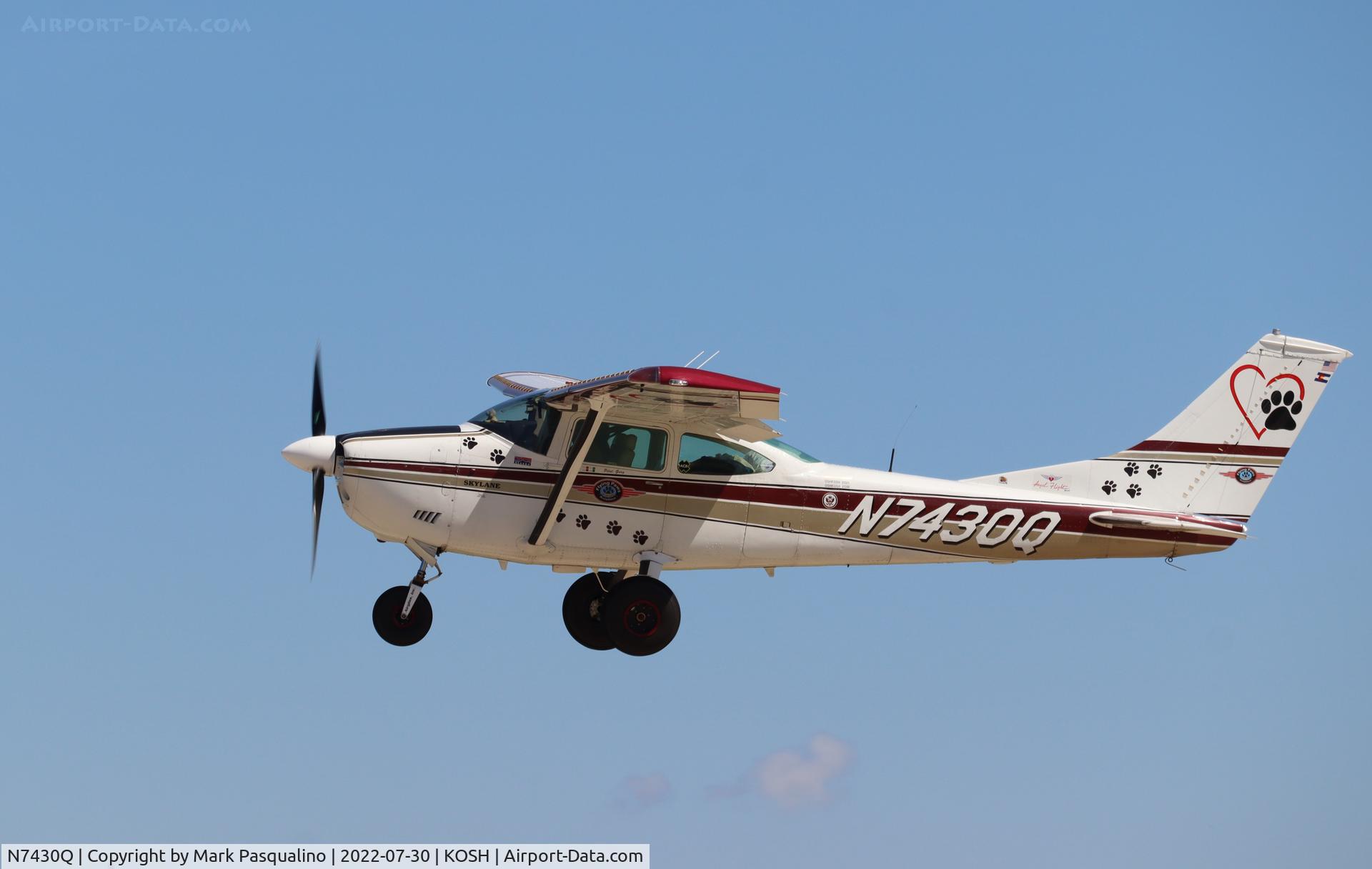 N7430Q, 1972 Cessna 182P Skylane C/N 18261070, Cessna 182P