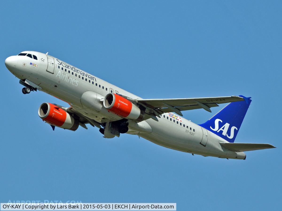 OY-KAY, 2006 Airbus A320-232 C/N 2856, RWY22R