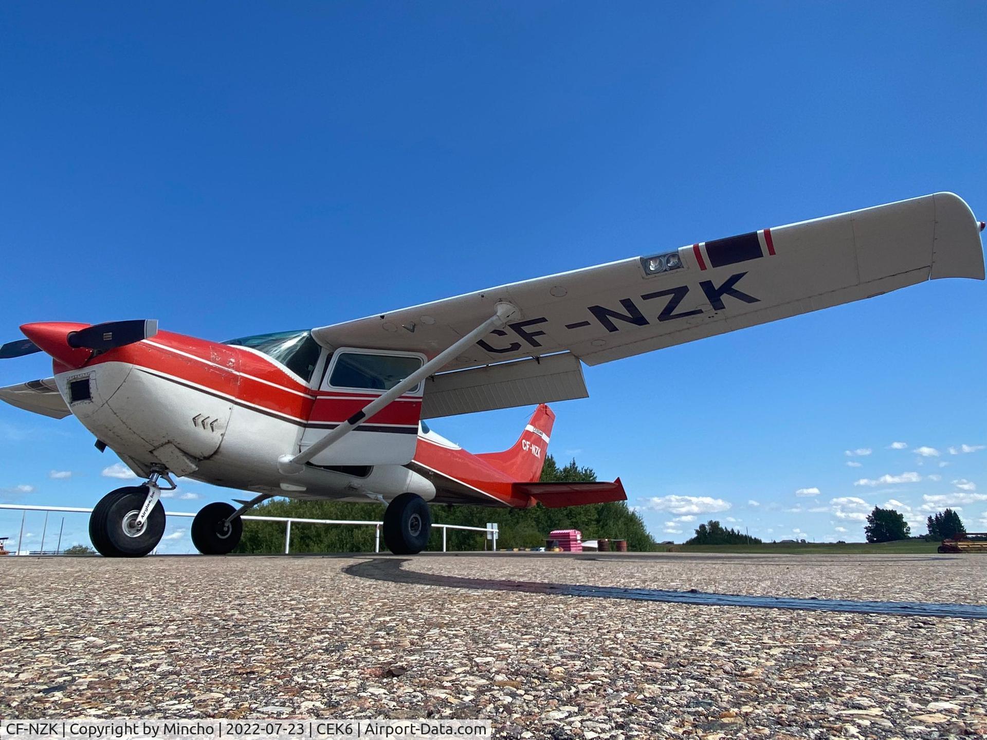 CF-NZK, 1962 Cessna 182E Skylane C/N 18254164, Fuel at Killam
