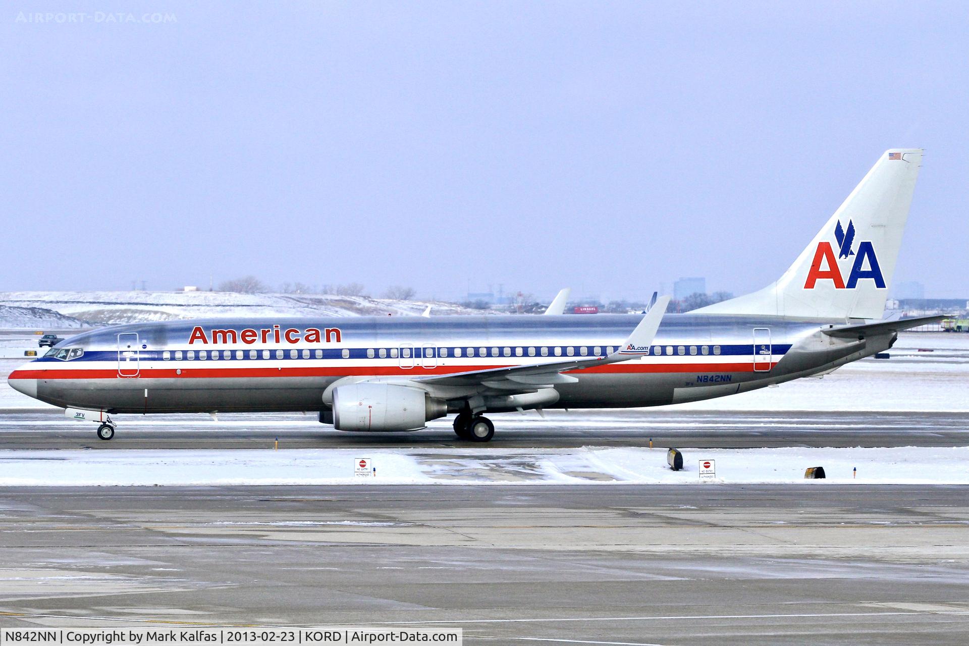 N842NN, 2010 Boeing 737-823 C/N 31099, American Boeing 737-823, N842NN at ORD