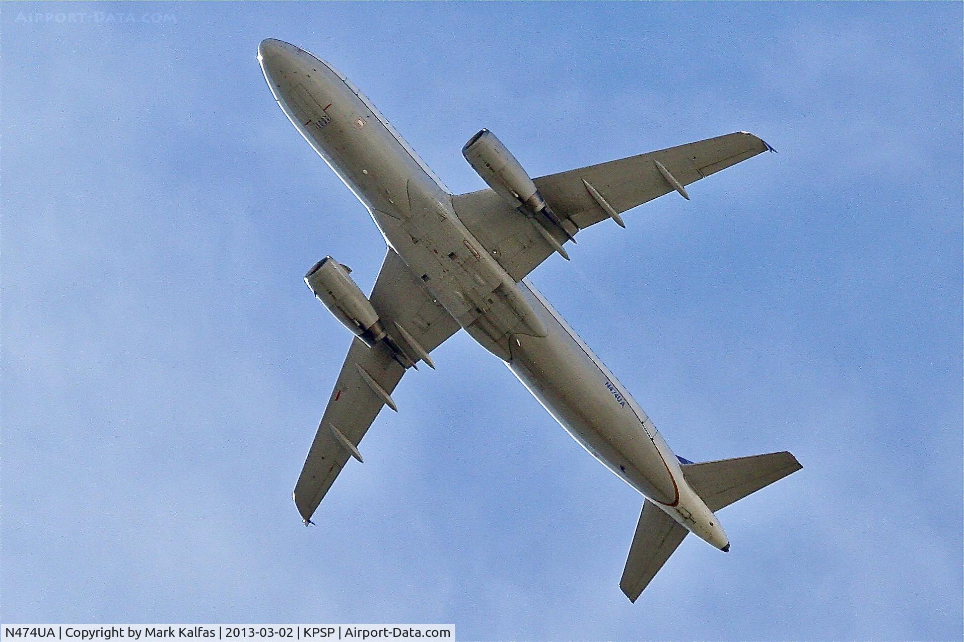 N474UA, 2001 Airbus A320-232 C/N 1475, United Airbus A320-232, N474UA on approach to 31L PSP