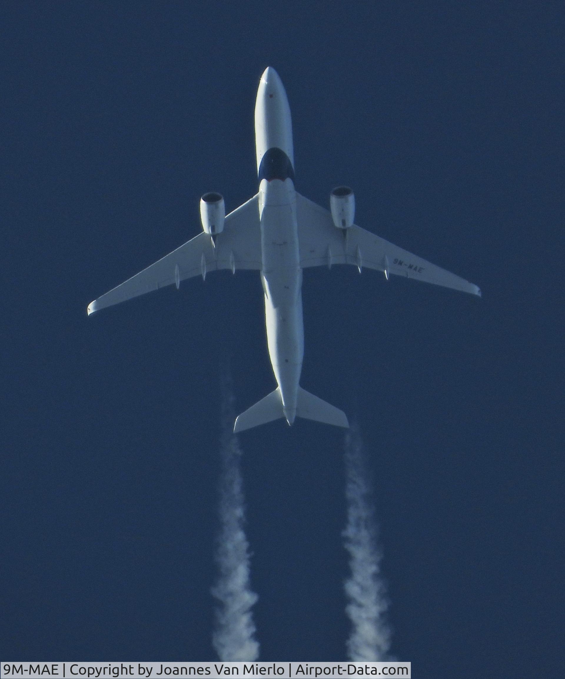 9M-MAE, 2018 Airbus A350-941 C/N 195, Cruising over Belgium