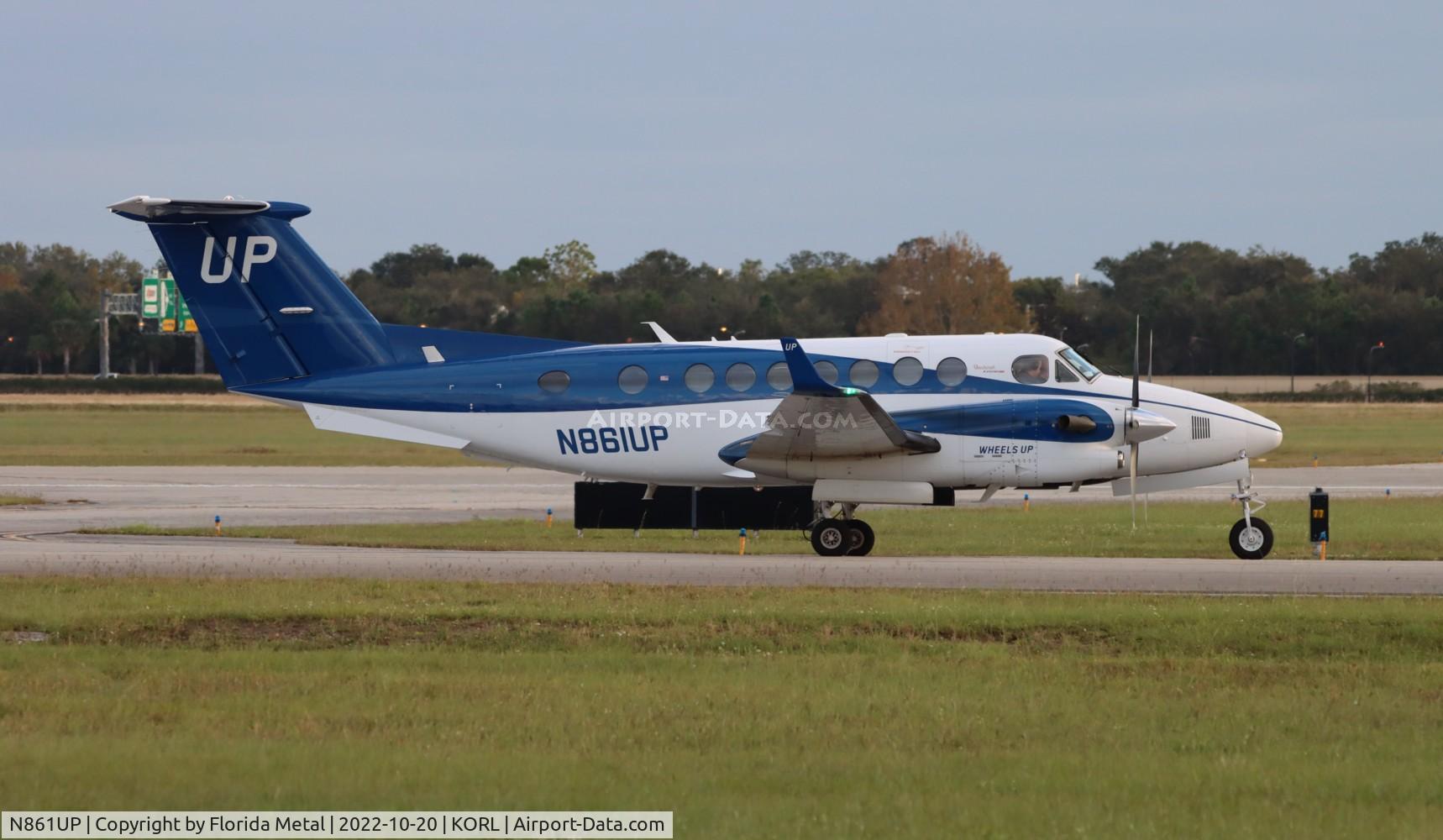 N861UP, 2016 Beechcraft 350 Super King Air (B300) C/N FL-1059, NBAA 2022