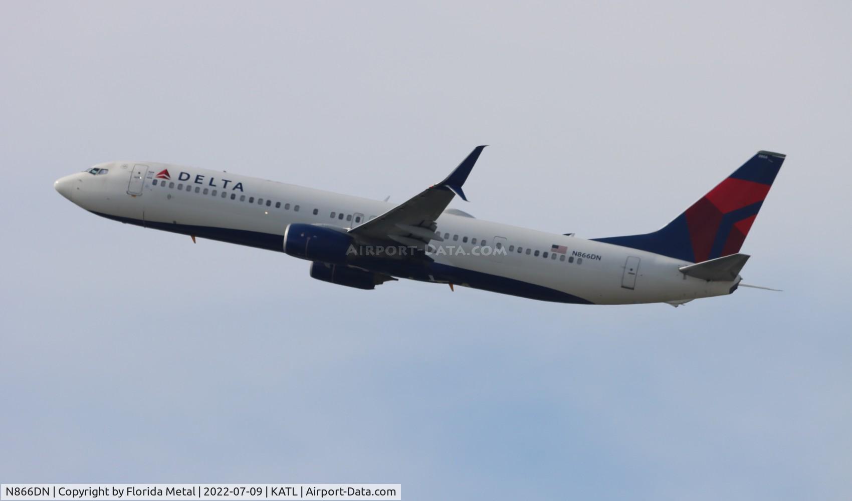 N866DN, 2016 Boeing 737-932/ER C/N 31977, ATL 2022