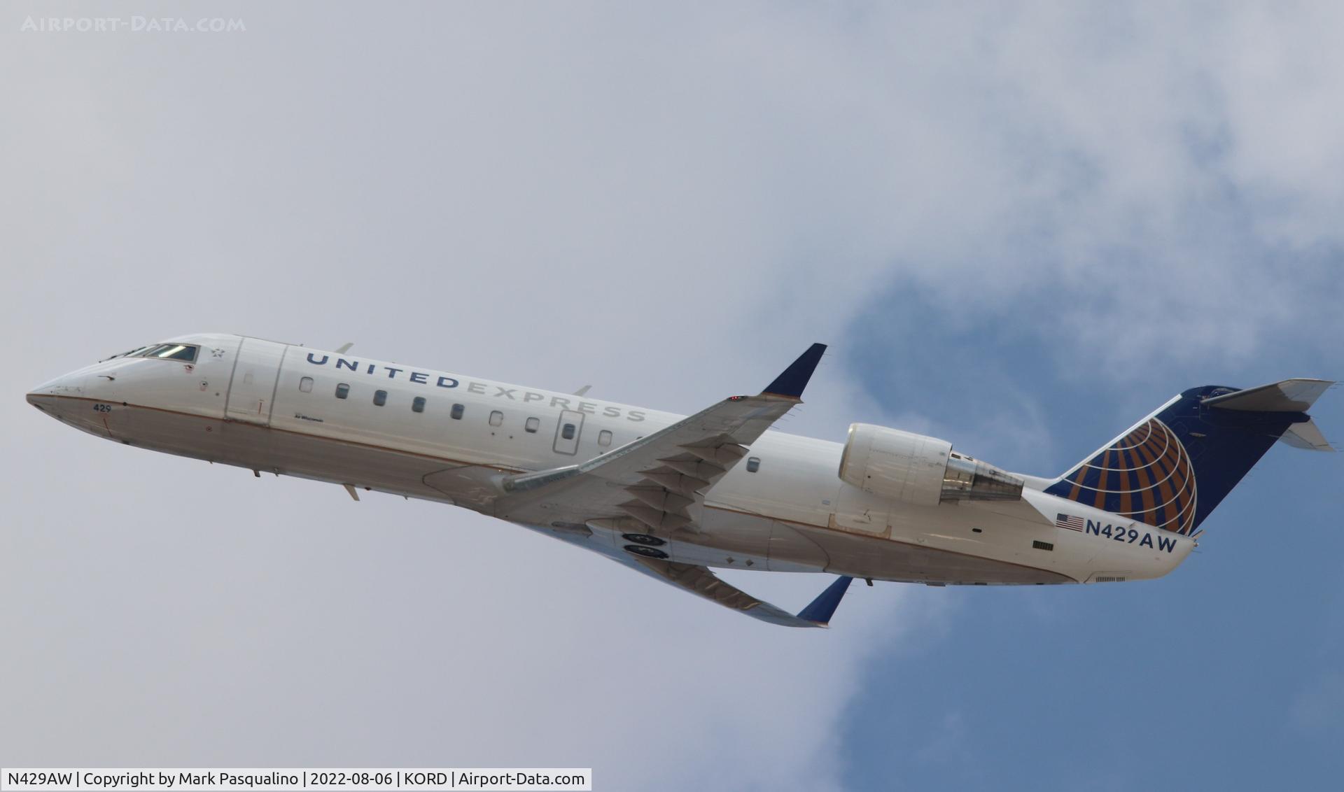 N429AW, 2002 Bombardier CRJ-200LR (CL-600-2B19) C/N 7711, CL-600-2B19