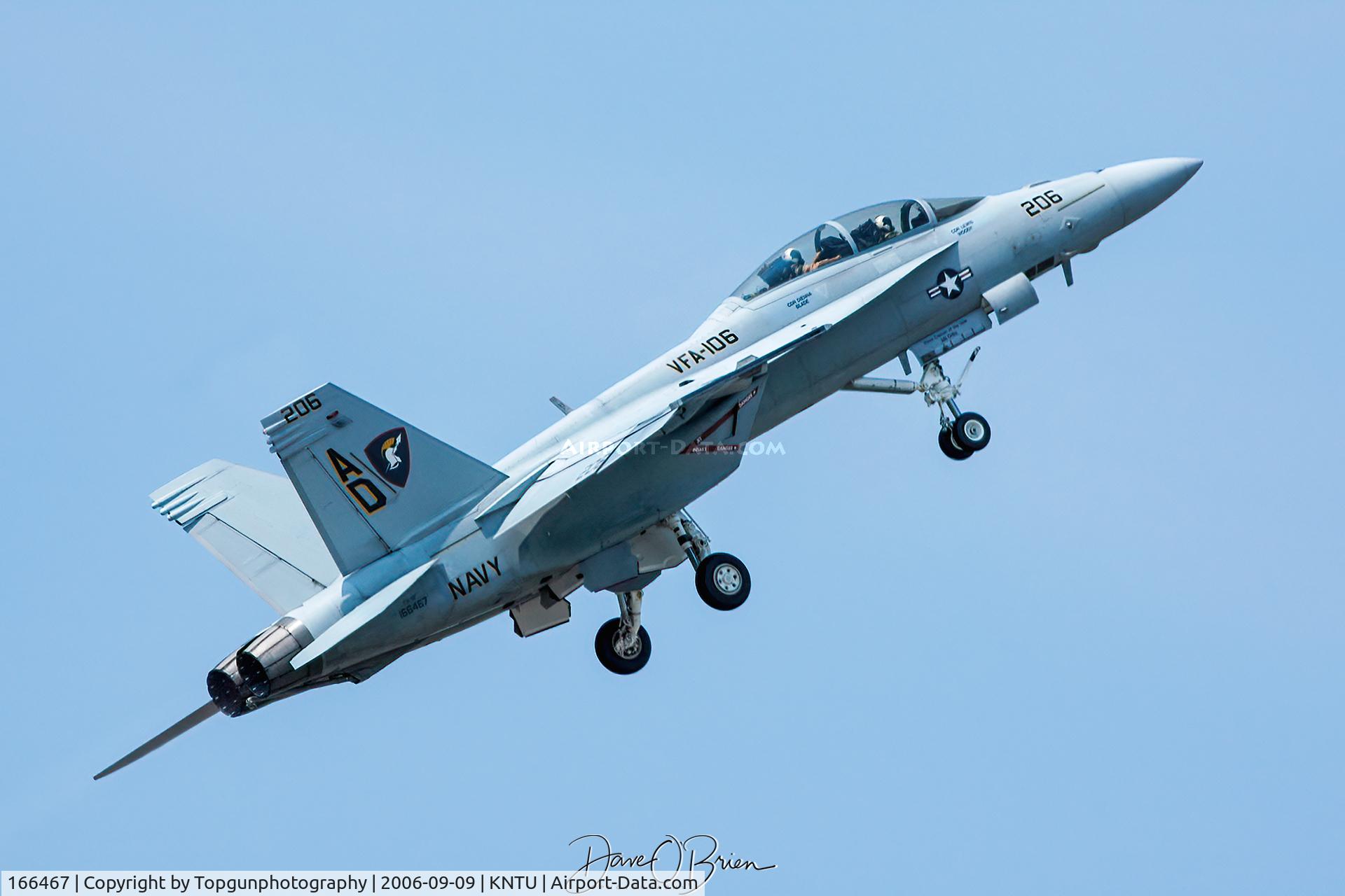 166467, Boeing F/A-18F Super Hornet C/N F102, Super Hornet Launch