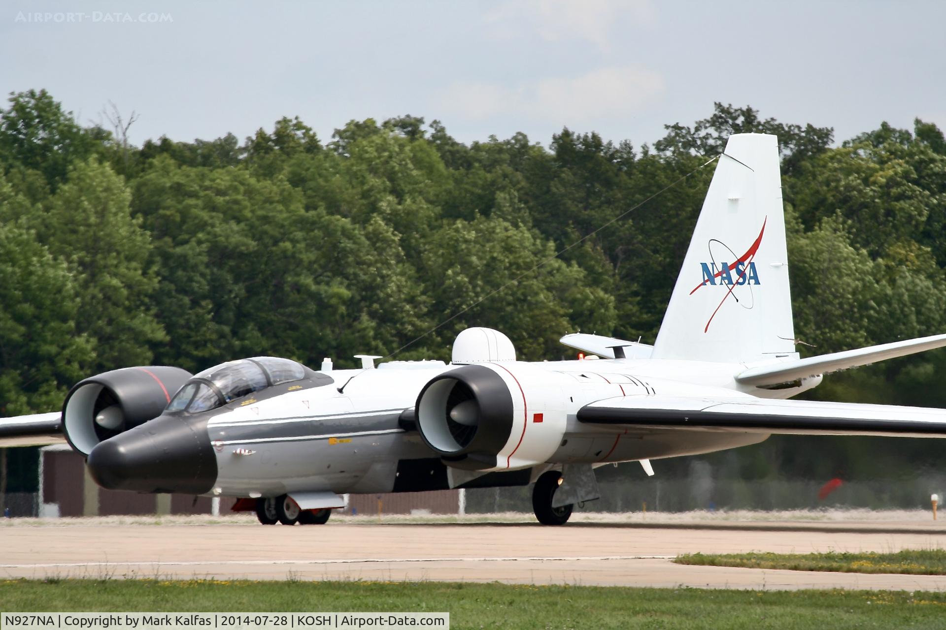 N927NA, 1963 Martin WB-57F Canberra C/N Not found (63-13295), Martin WB-57F Canberra, N927NA  at OSH