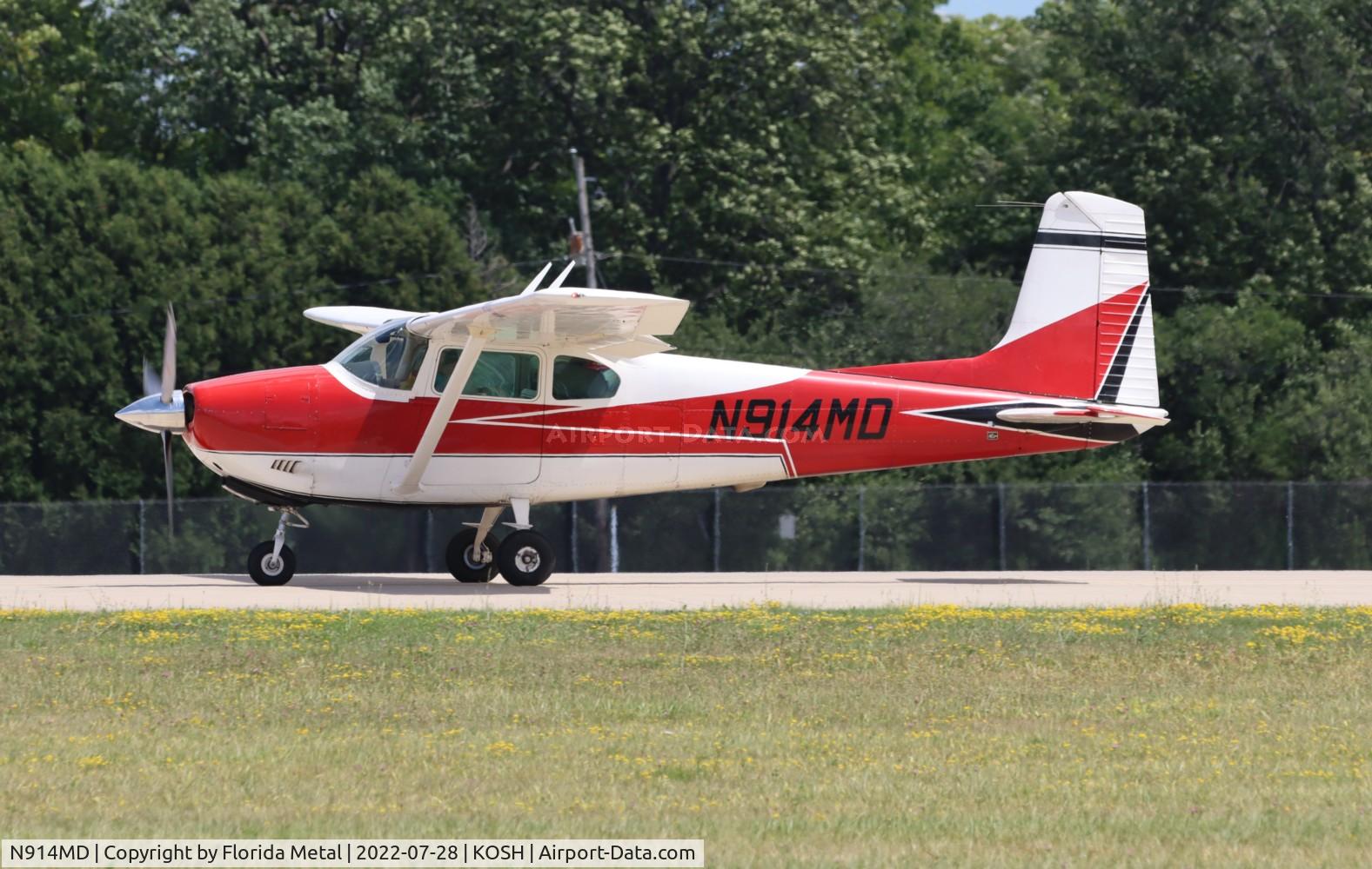 N914MD, Cessna 182A Skylane C/N 51014, OSH 2022