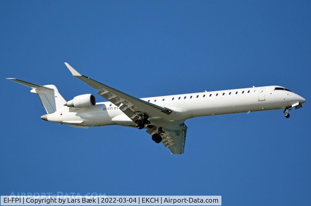 EI-FPI, 2016 Bombardier CRJ-900LR (CL-600-2D24) C/N 15425, RWY04L from Kongelundsfortet