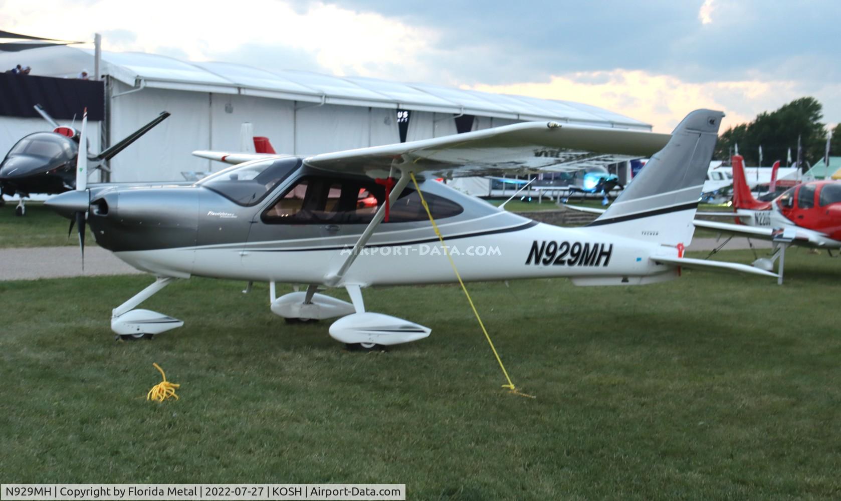 N929MH, 2021 Tecnam P2010 C/N 152/US, OSH 2022
