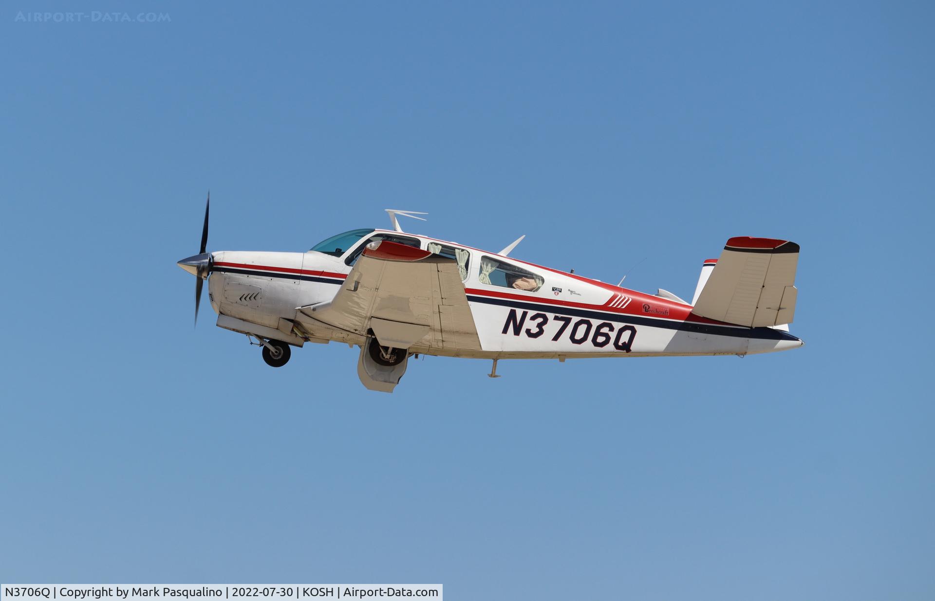 N3706Q, 1966 Beech V35 Bonanza C/N D-8367, Beech V35