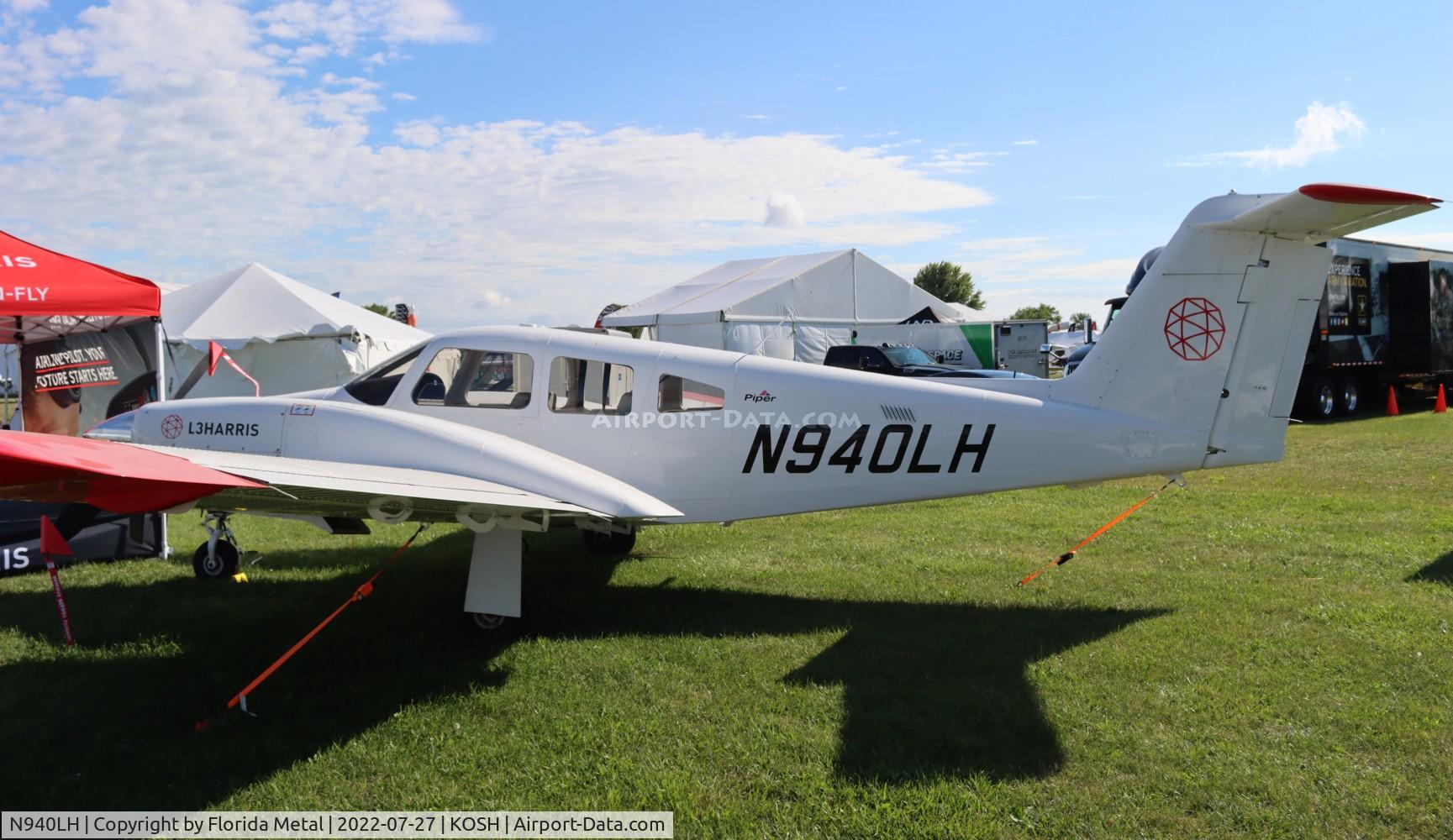 N940LH, 2019 Piper PA-44-180 Seminole C/N 4496485, OSH 2022