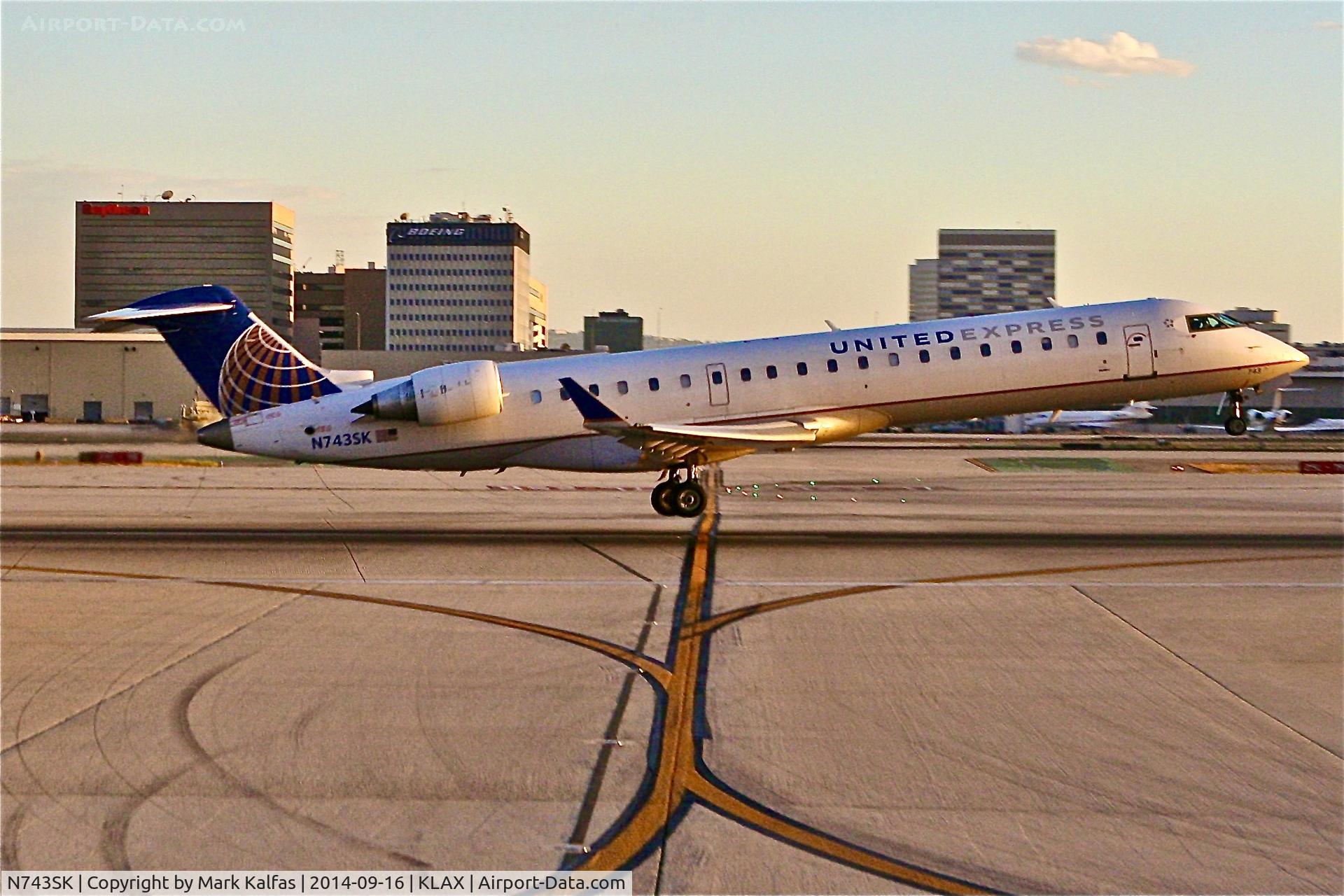 N743SK, 2005 Canadair CL-600-2C10 Regional Jet CRJ-700 C/N 10199, SkyWest/United Express Bombardier CRJ-700, N743SK