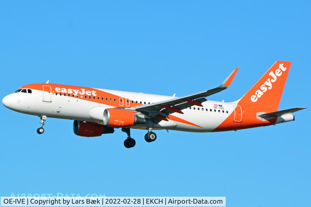 OE-IVE, 2016 Airbus A320-214 C/N 7132, RWY22L