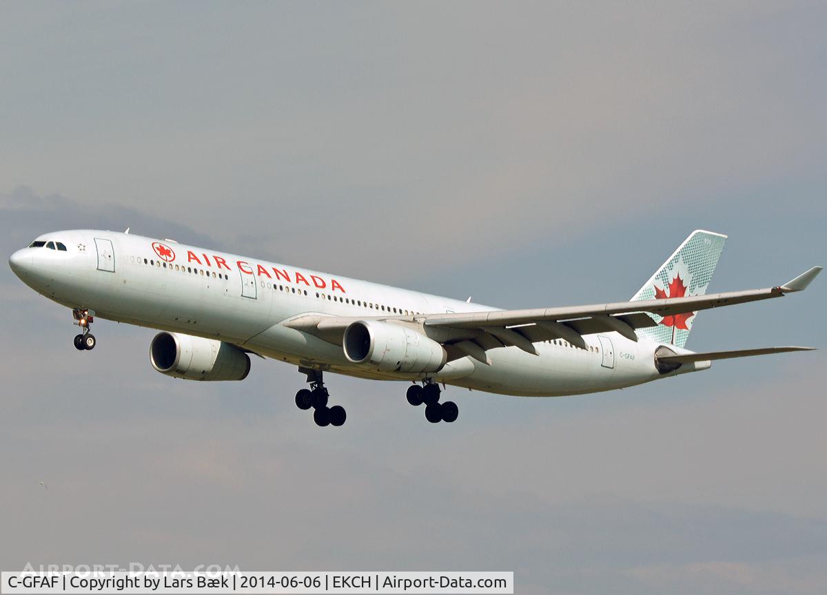 C-GFAF, 1999 Airbus A330-343 C/N 0277, RWY22L