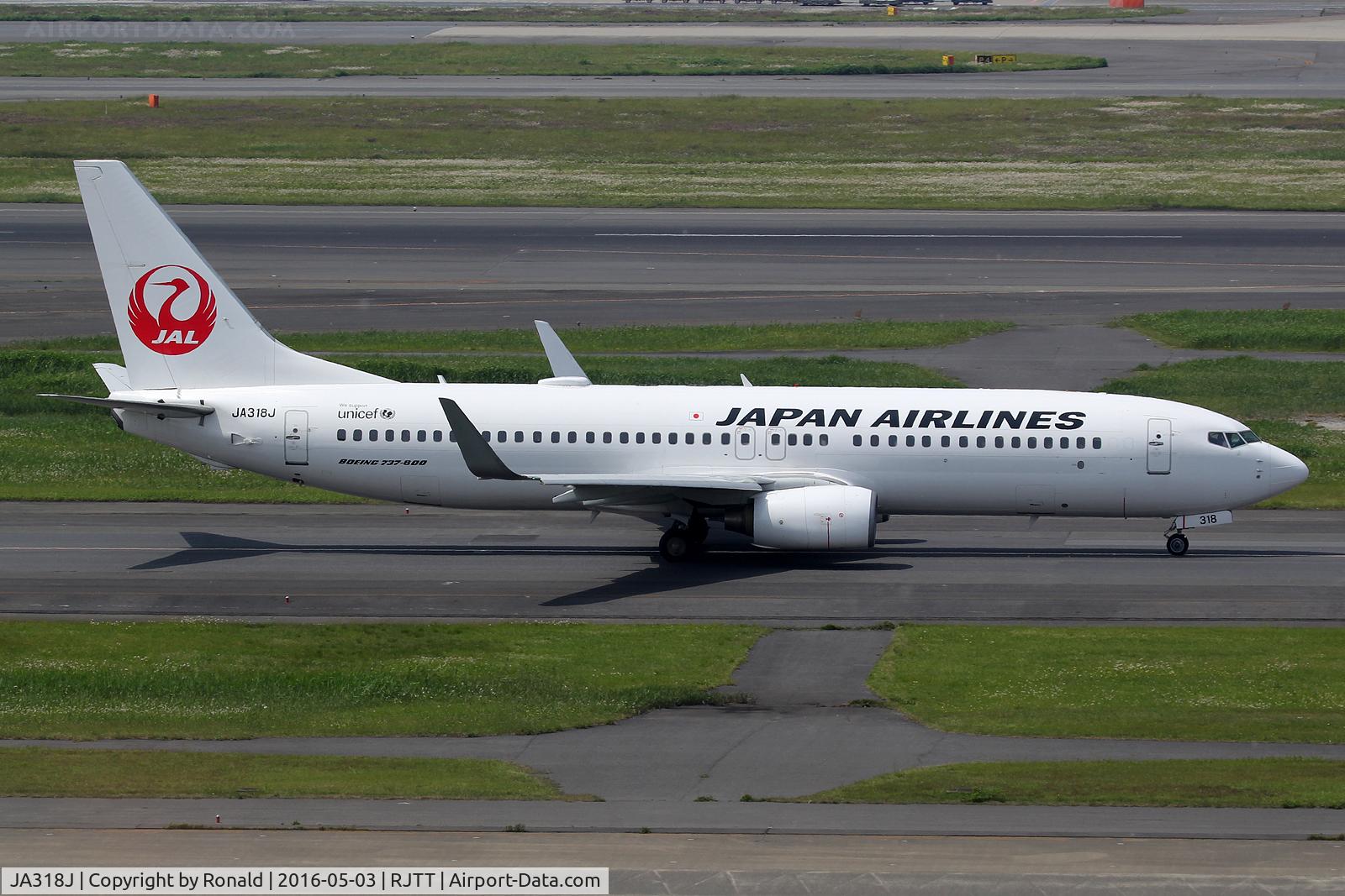 JA318J, 2008 Boeing 737-846 C/N 35347, at hnd