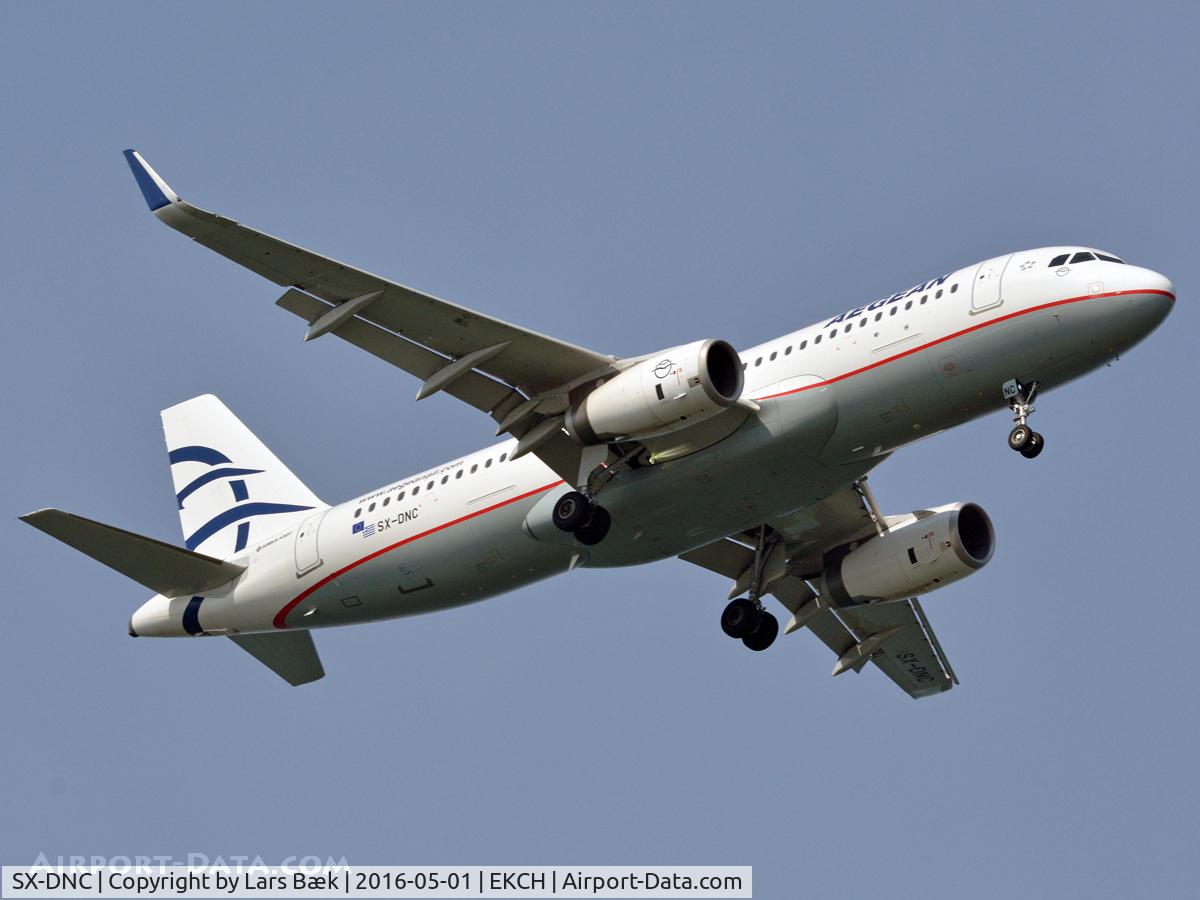 SX-DNC, 2016 Airbus A320-232 C/N 6961, RWY04L