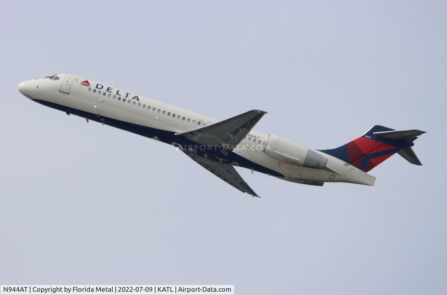N944AT, 1999 Boeing 717-200 C/N 55007, ATL 2022