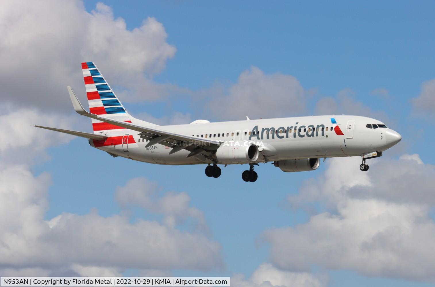 N953AN, 2001 Boeing 737-823 C/N 29539, MIA 2022