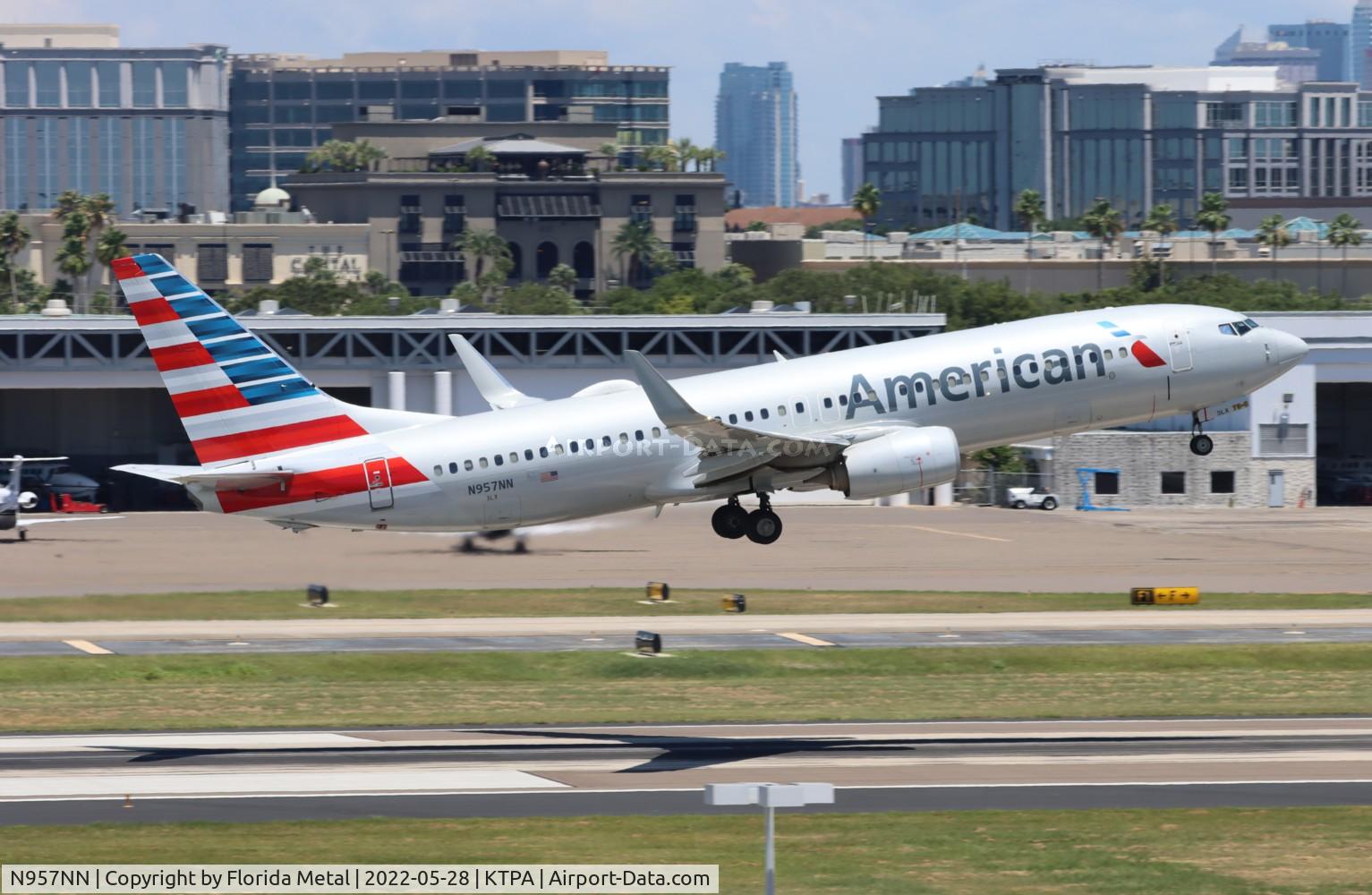 N957NN, 2014 Boeing 737-823 C/N 31202, TPA 2022