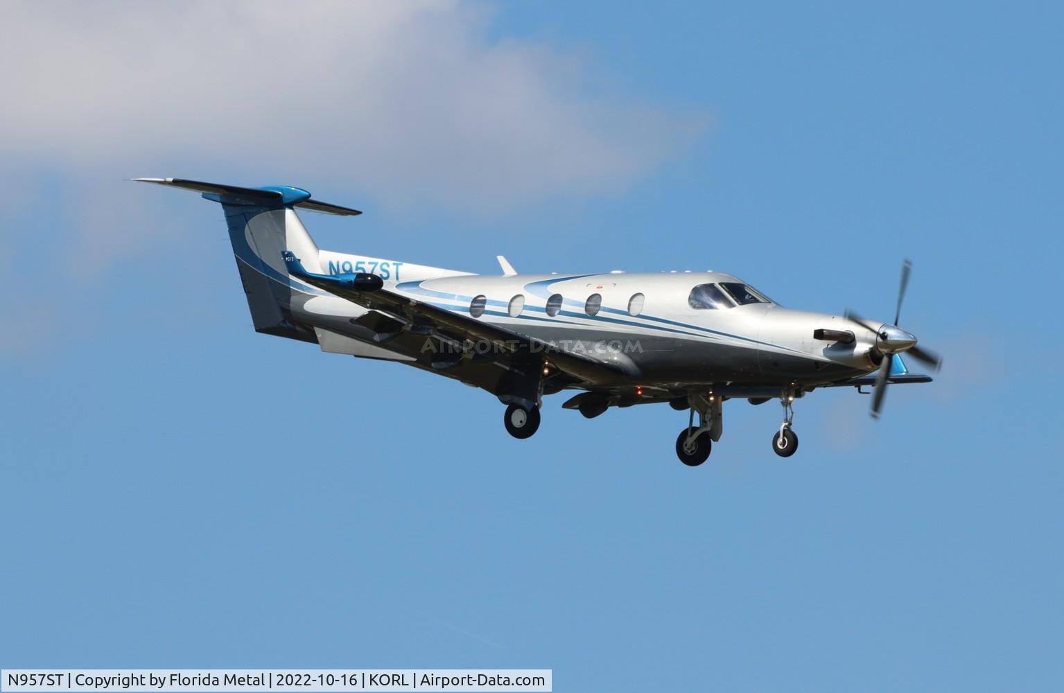 N957ST, 1999 Pilatus PC-12/45 C/N 295, NBAA 2022