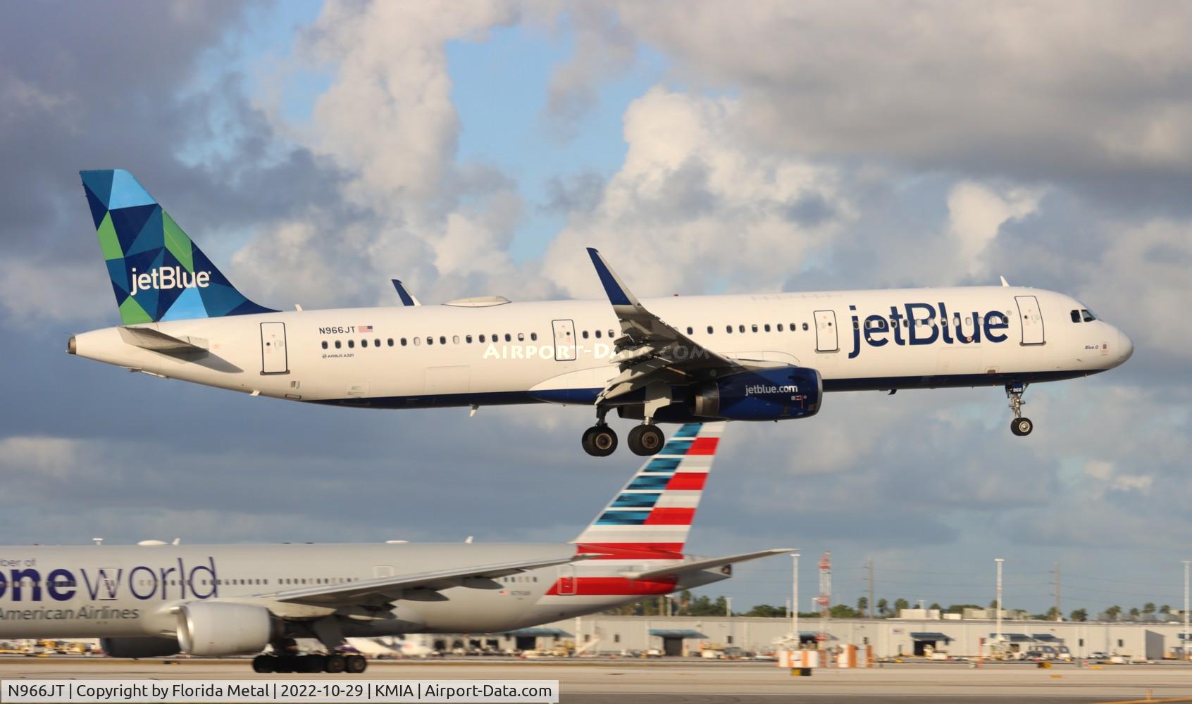 N966JT, 2016 Airbus A321-231 C/N 7230, MIA 2022