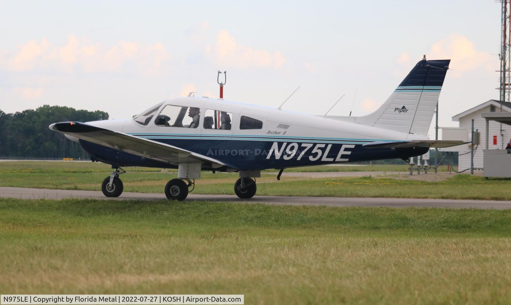 N975LE, 1975 Piper PA-28-181 C/N 28-7690001, OSH 2022