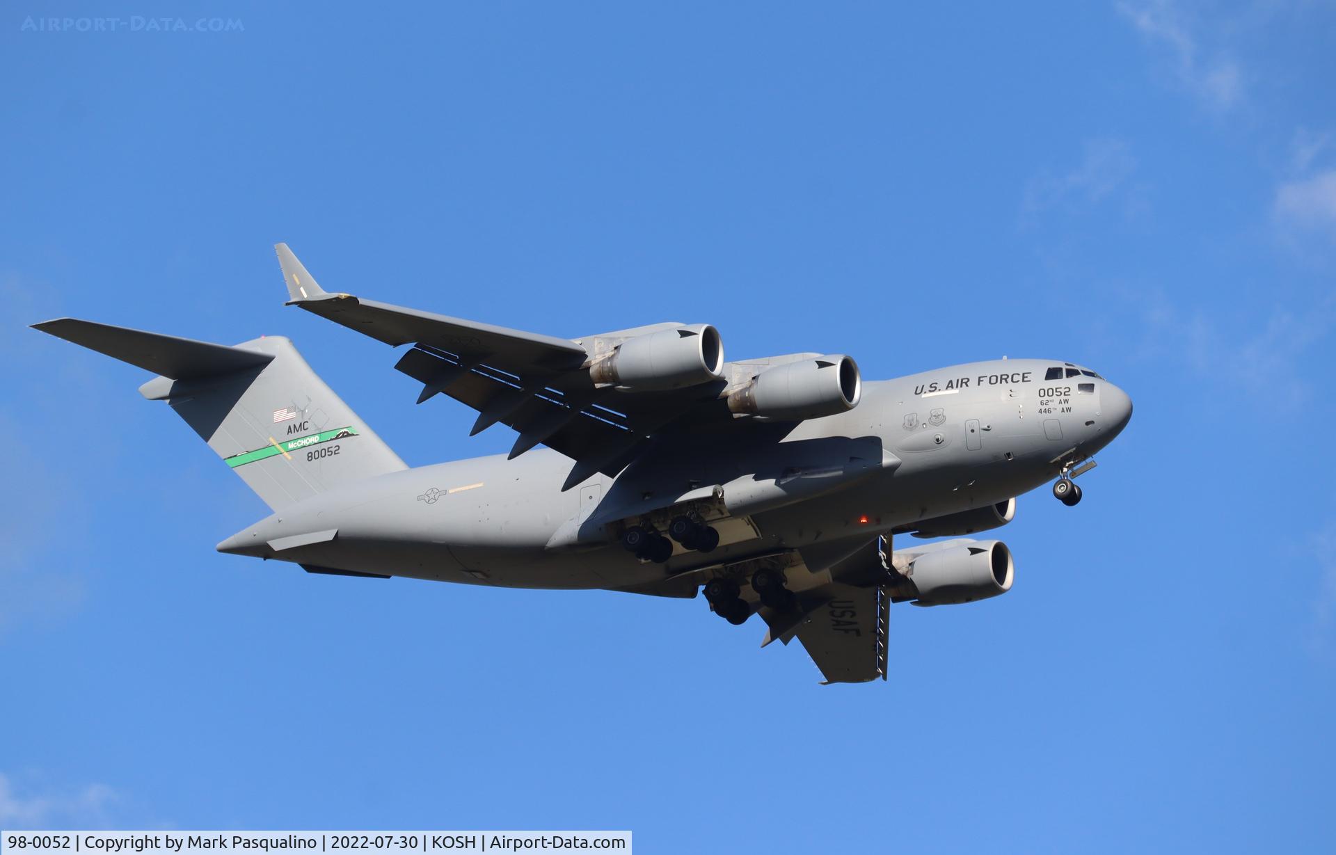 98-0052, 1998 Boeing C-17A Globemaster III C/N 50056/P-52, Boeing C-17A Globemaster III