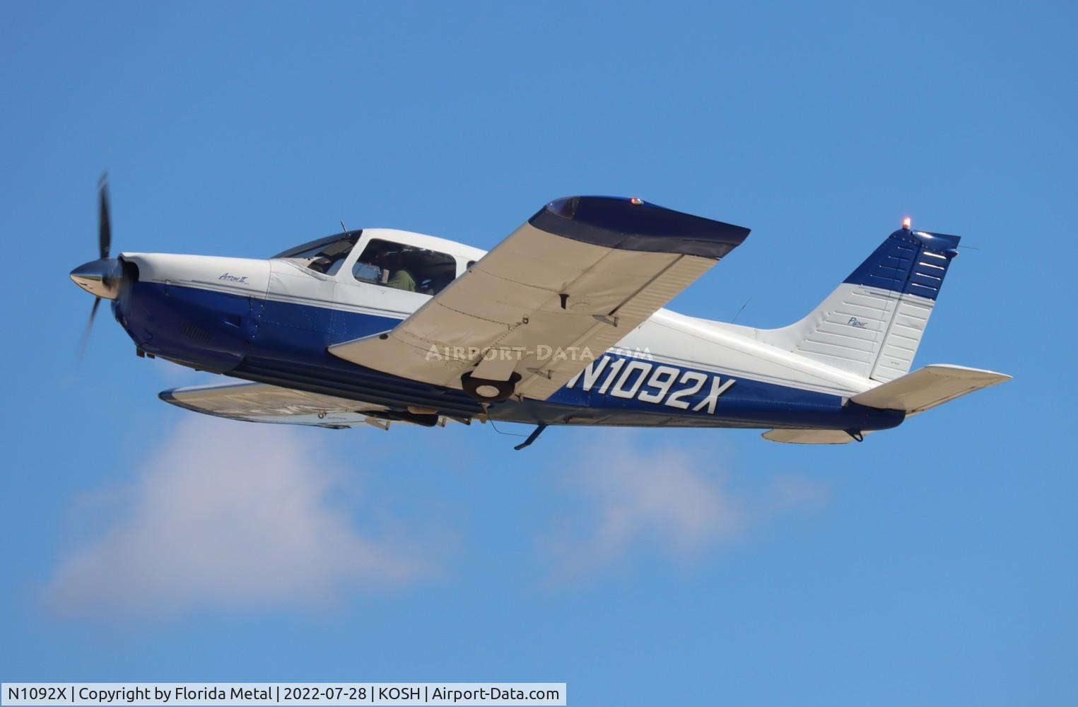 N1092X, 1975 Piper PA-28R-200 C/N 28R-7535230, OSH 2022